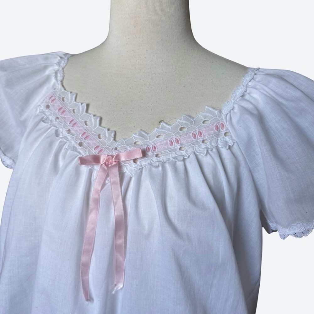 VTG 70’s J.C. Penney Victorian Style White Nightgown W/ Pink Bow